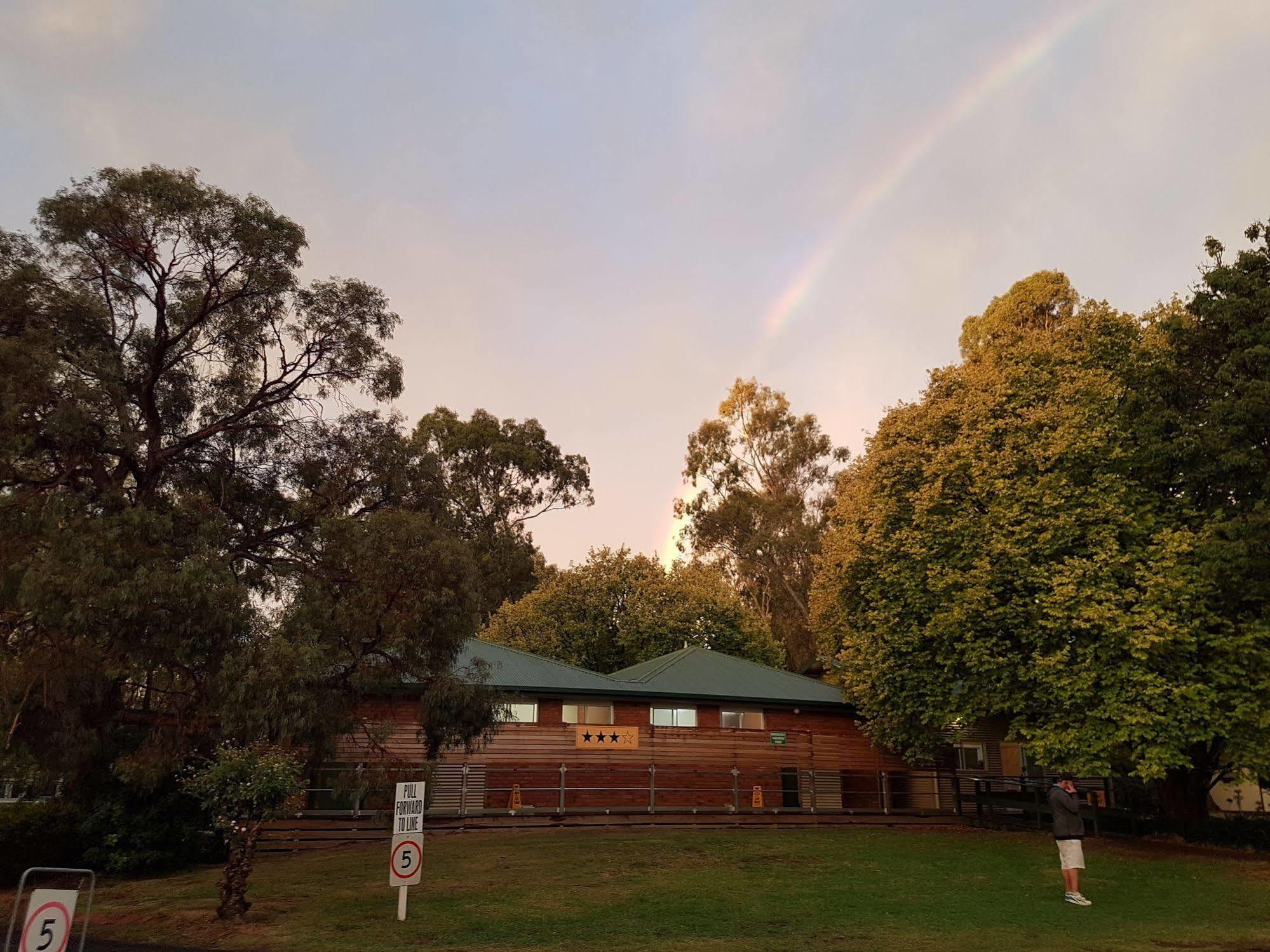 Euroa Caravan Park Hotel Buitenkant foto